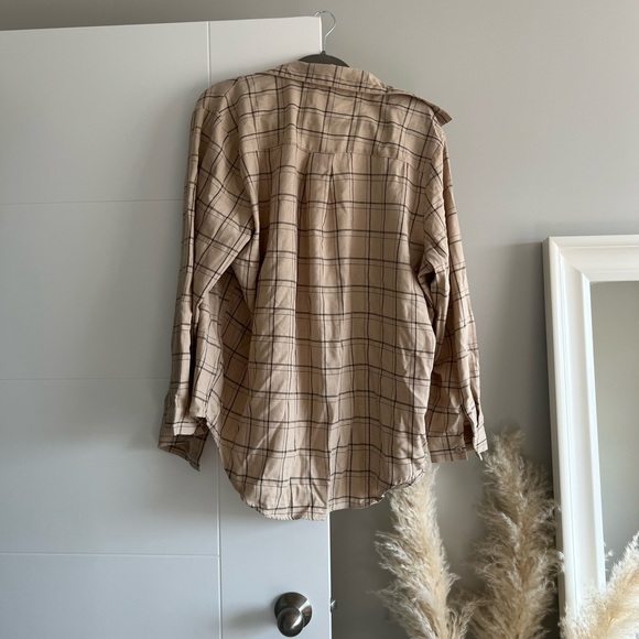 Boohoo Tan Plaid Button Up - US 14 - Picture 6 of 8